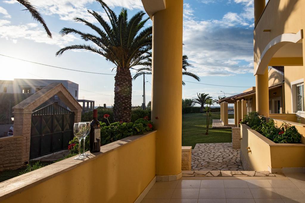 Residence Vista Del Mare Ахарави Экстерьер фото