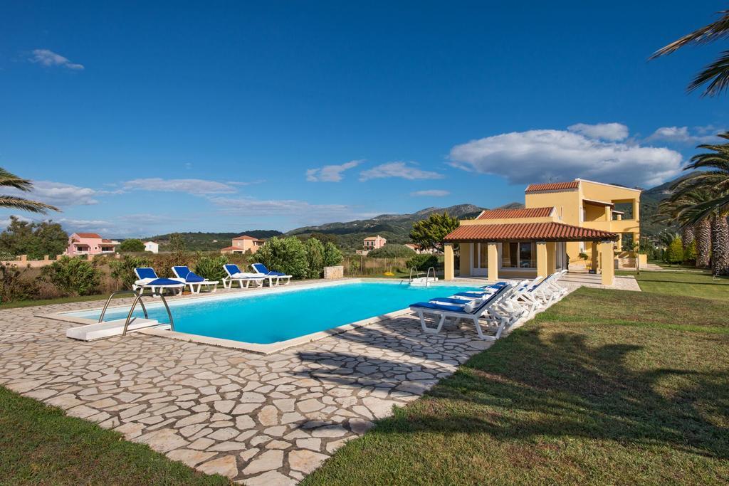 Residence Vista Del Mare Ахарави Экстерьер фото
