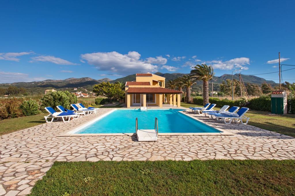 Residence Vista Del Mare Ахарави Экстерьер фото